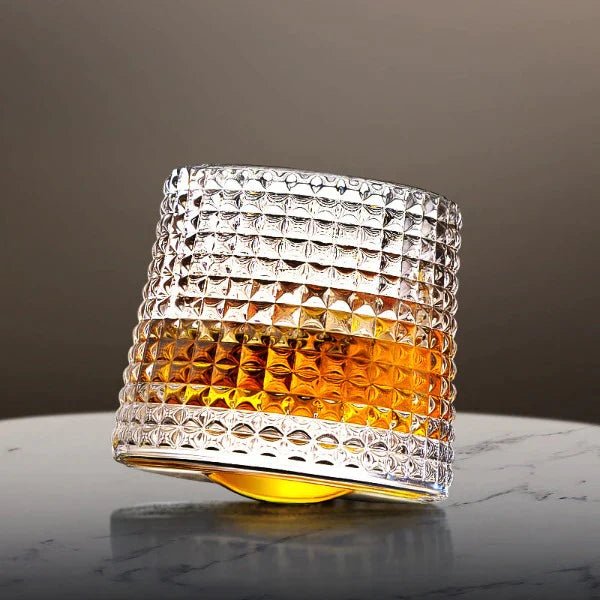 Vaso de whisky giratorio con base redondeada