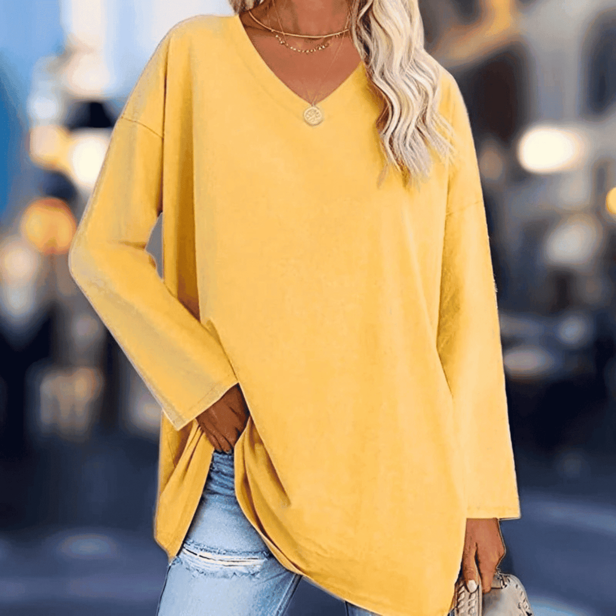 Blusa de Mujer de Corte Holgado - Cuello en V y Manga Larga