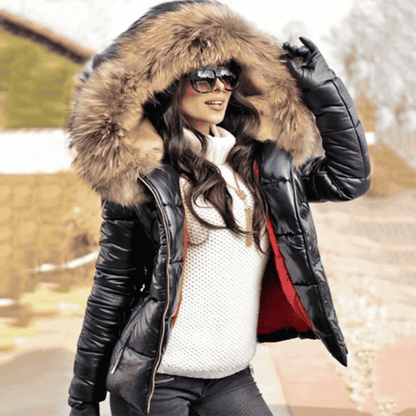 Chaqueta Acolchada de Mujer - Corte Entallado con Capucha