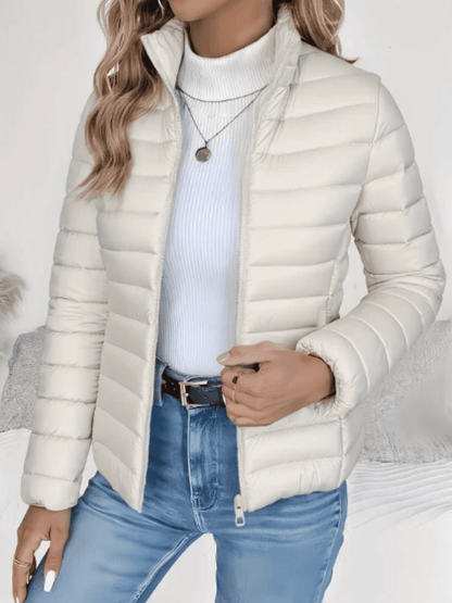 Chaqueta Acolchada de Mujer - Cuello Alto y Corte Entallado
