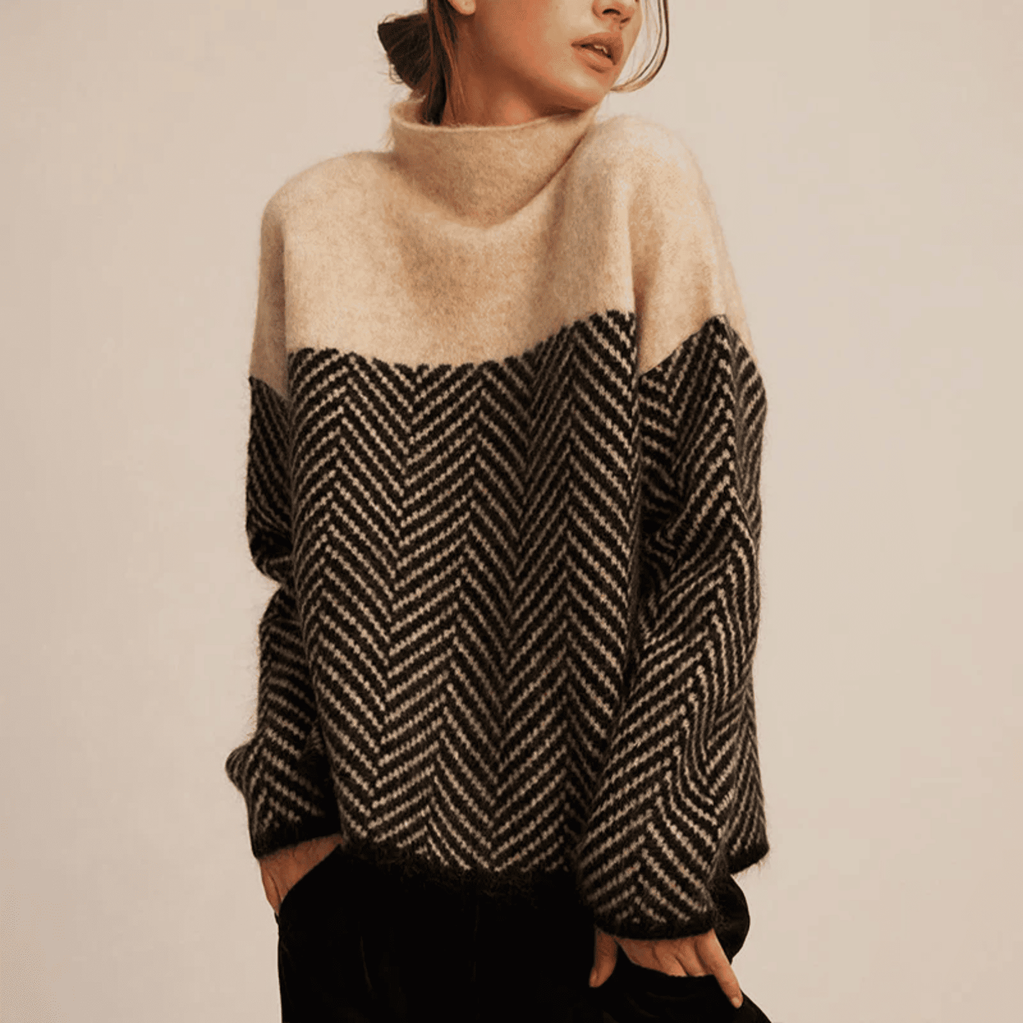 Jersey de Mujer con Cuello Alto - Diseño de Espiga