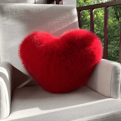 Almohada de peluche con forma de corazón