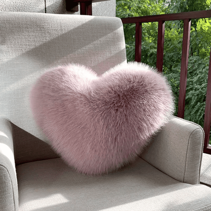 Almohada de peluche con forma de corazón