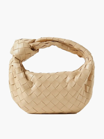 Bolso de mano con asa anudada