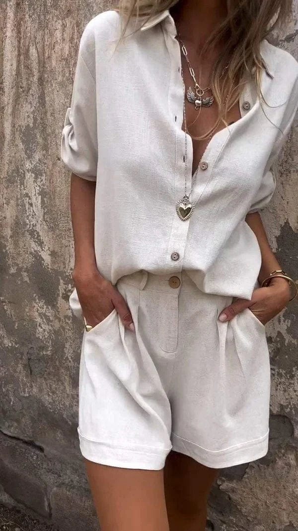 Conjunto de dos piezas para mujer con camisa de botones y shorts
