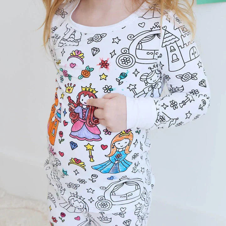 Conjunto de pijama infantil de dos piezas con patrón de línea