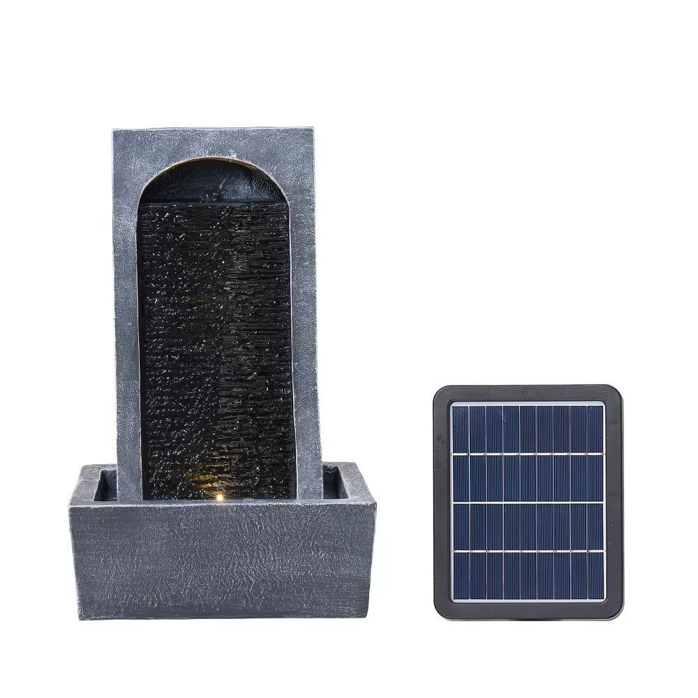 Fuente de exterior con energía solar