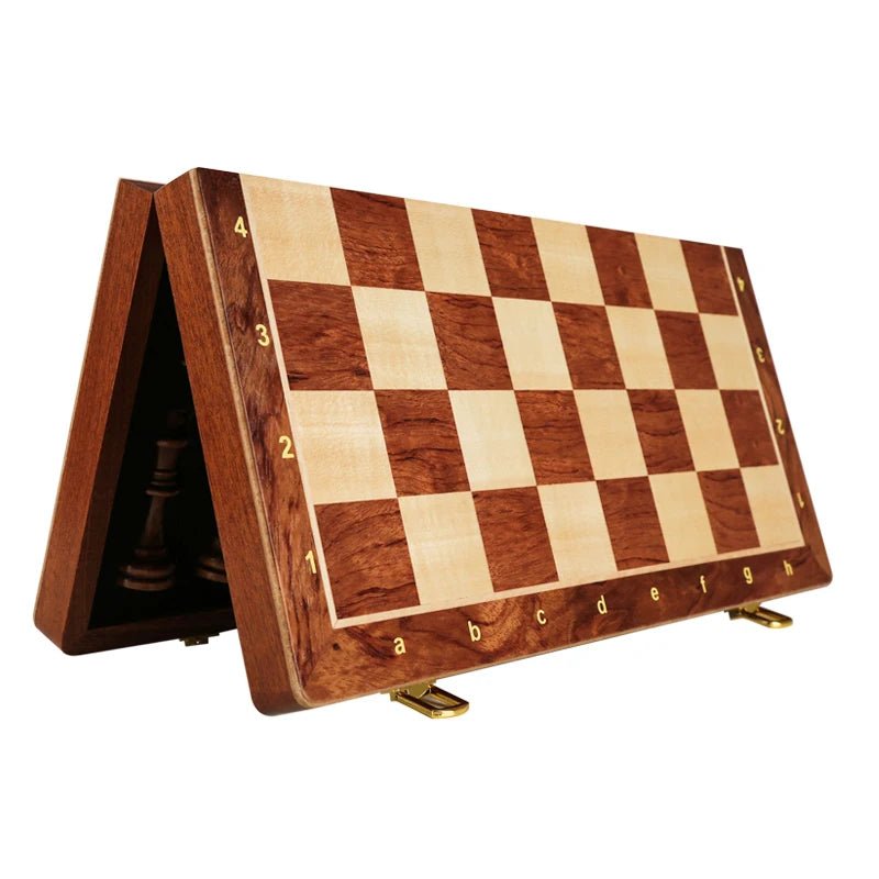 Juego de ajedrez de madera con tablero plegable