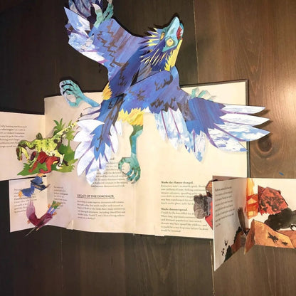 Libro pop-up de dinosaurios en 3D