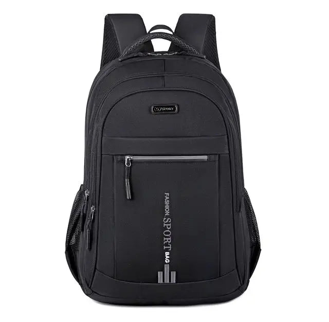 Mochila multi-compartimento con bolsillos de malla