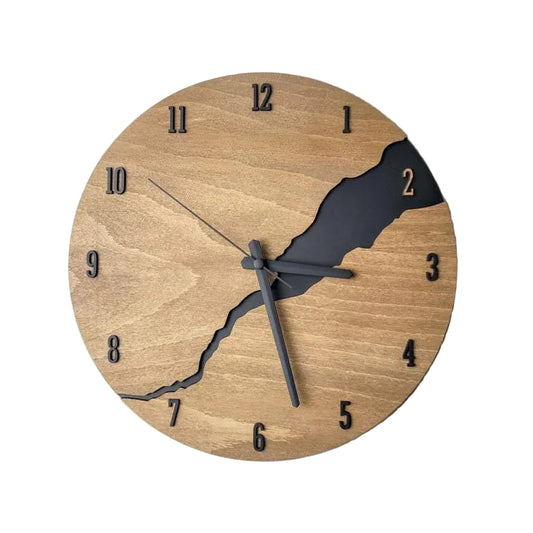 Reloj de pared circular con acabado de veta de madera