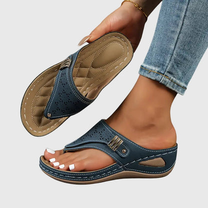 Sandalias de cuña tipo dedo para mujer con hebilla metálica