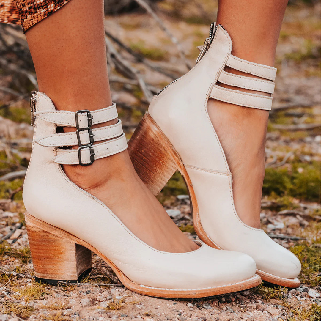 Sandalias de punta cerrada para mujer con correas al tobillo