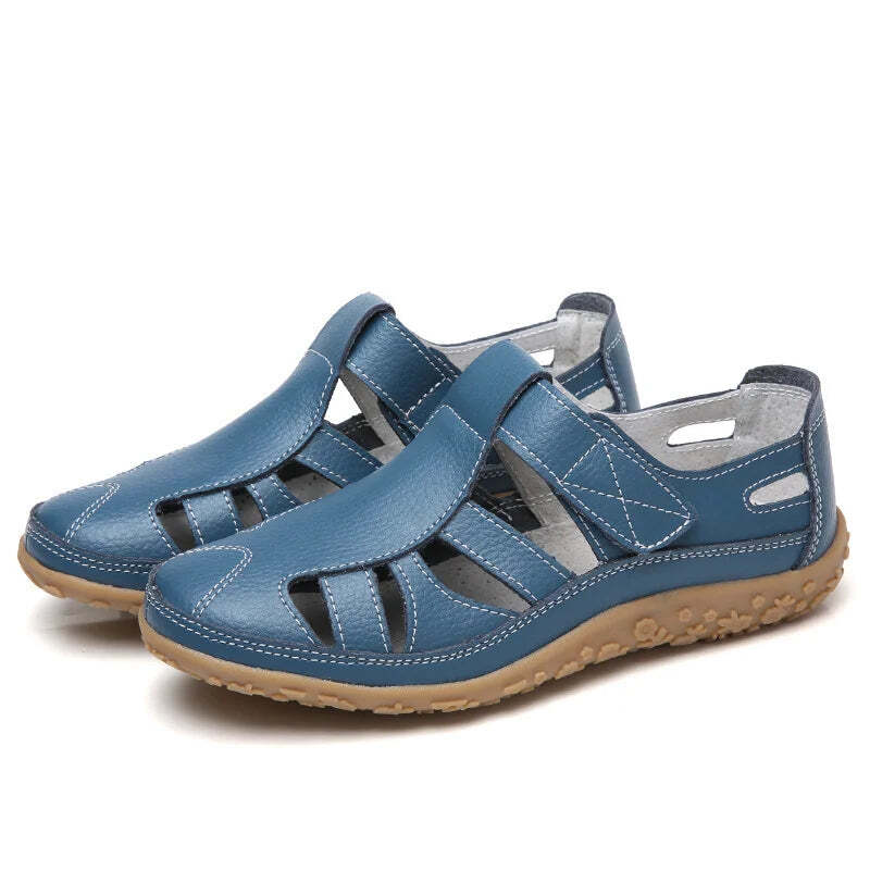 Sandalias para mujer con puntera cerrada y paneles recortados