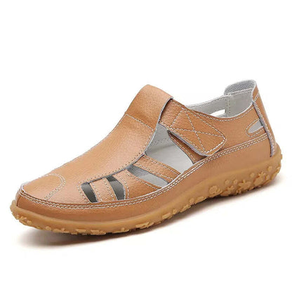 Sandalias para mujer con puntera cerrada y paneles recortados