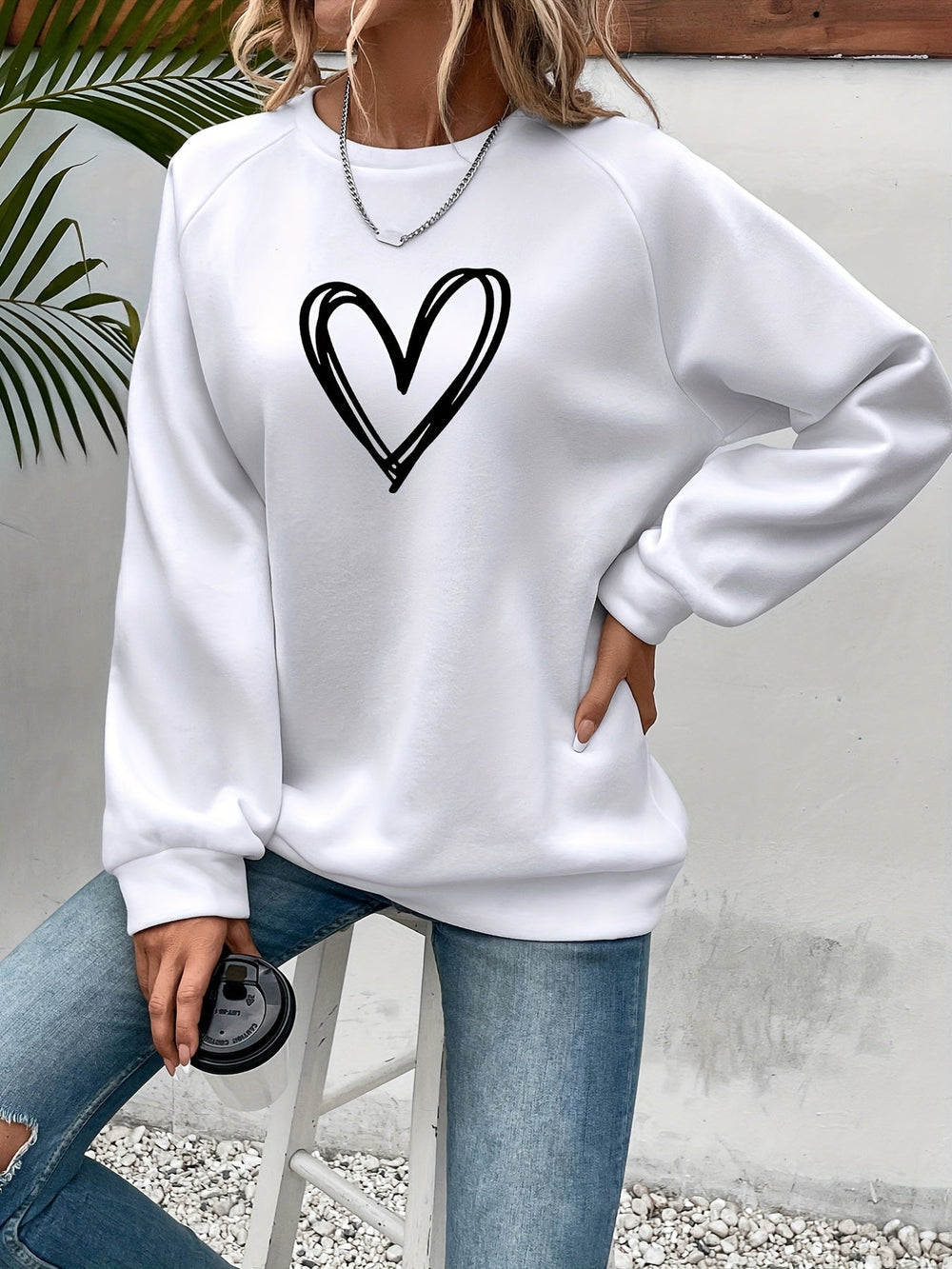 Sudadera de Mujer - Cuello Redondo y Corte Relajado