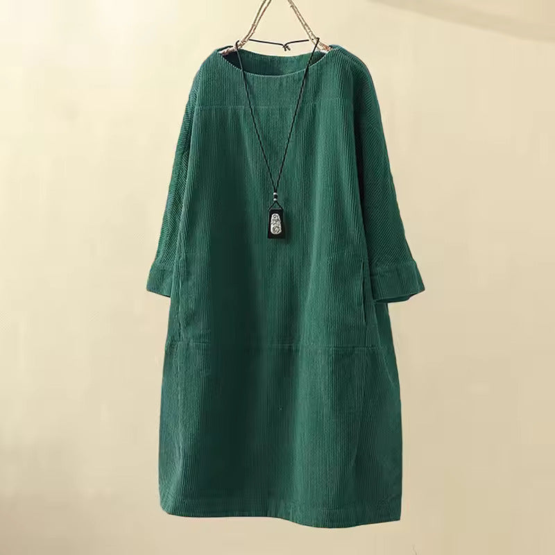 Vestido de mujer de manga larga con patrón acanalado