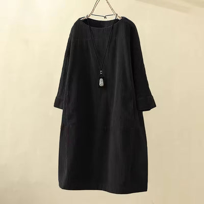 Vestido de mujer de manga larga con patrón acanalado