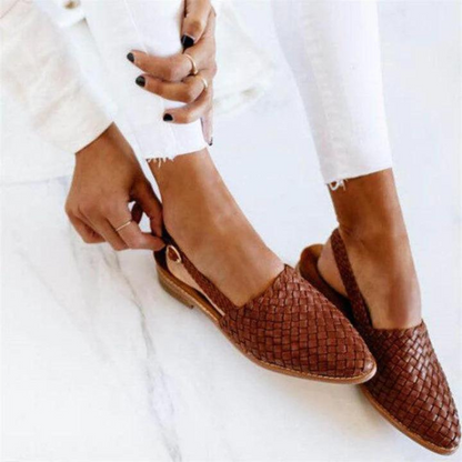 Zapatos planos destalonados para mujer con punta puntiaguda