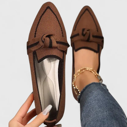 Zapatos planos para mujer de punta fina con nudo decorativo