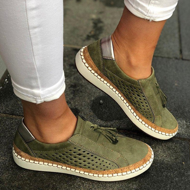 Zapatos slip-on para mujer con borla
